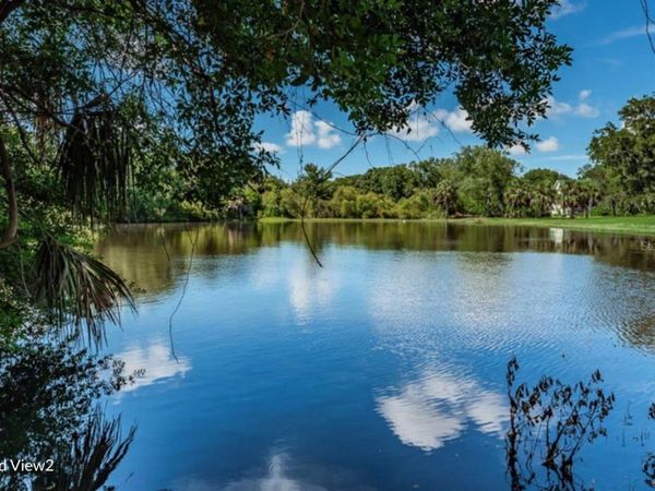 1900 VIRGINIA AVENUE, TARPON SPRINGS, FL 34689