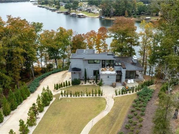 14938 Edgewater Drive, Northport, AL 35475