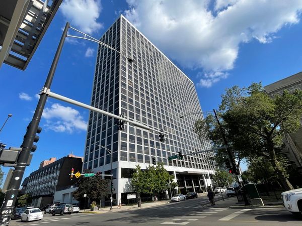 4343 N Clarendon Avenue, Unit 1018, Chicago, IL 60613