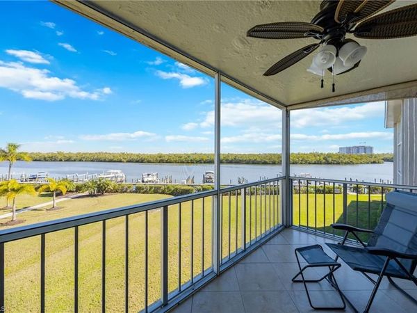 309 Goodlette-Frank RD S, Unit A406, NAPLES, FL 34102