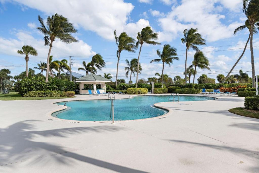 5051 N Highway A1a, Unit 12-1, Hutchinson Island, FL 34949 Photo