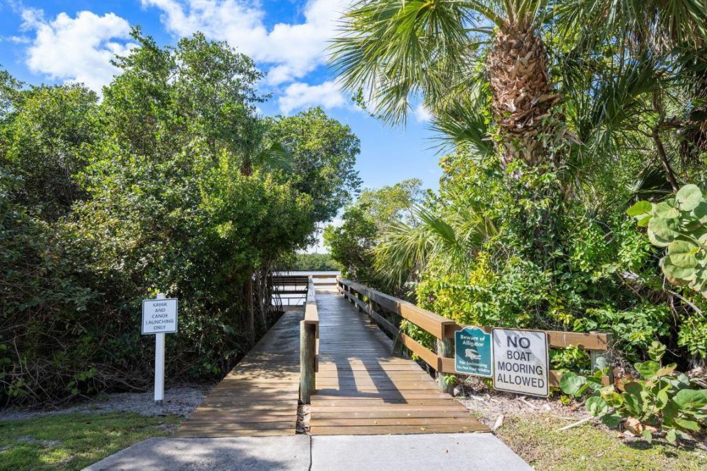 5051 N Highway A1a, Unit 12-1, Hutchinson Island, FL 34949 Photo