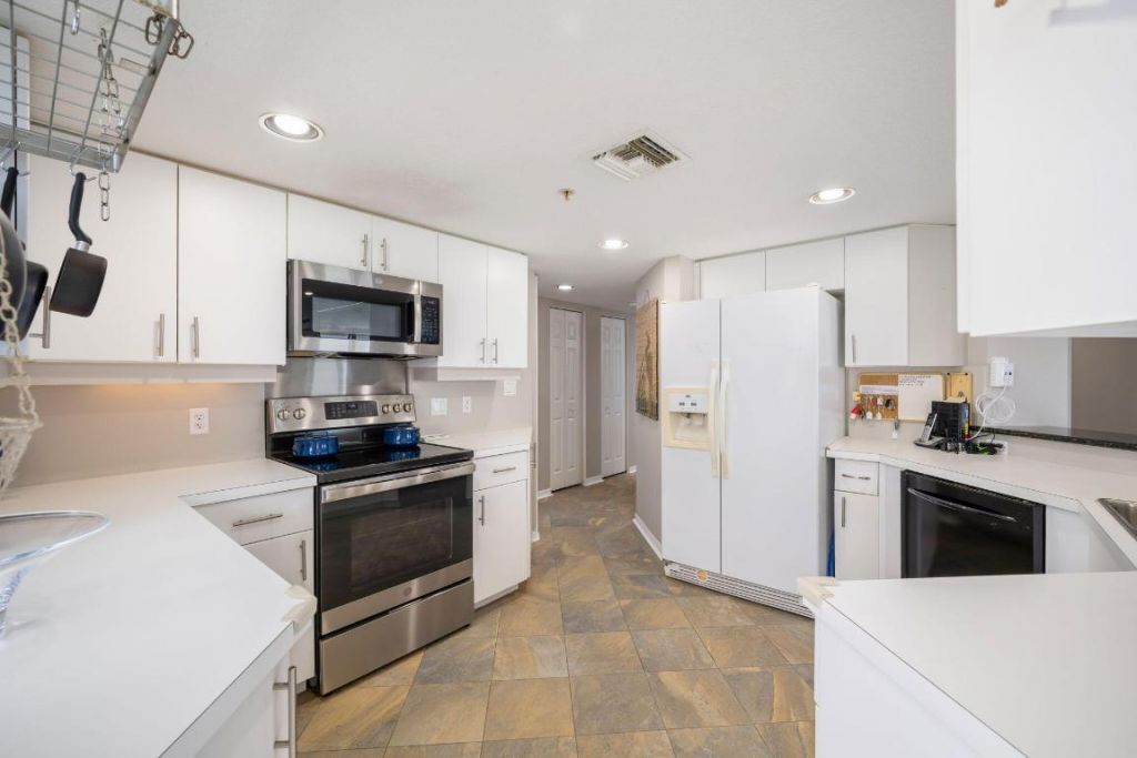 5051 N Highway A1a, Unit 12-1, Hutchinson Island, FL 34949 Photo