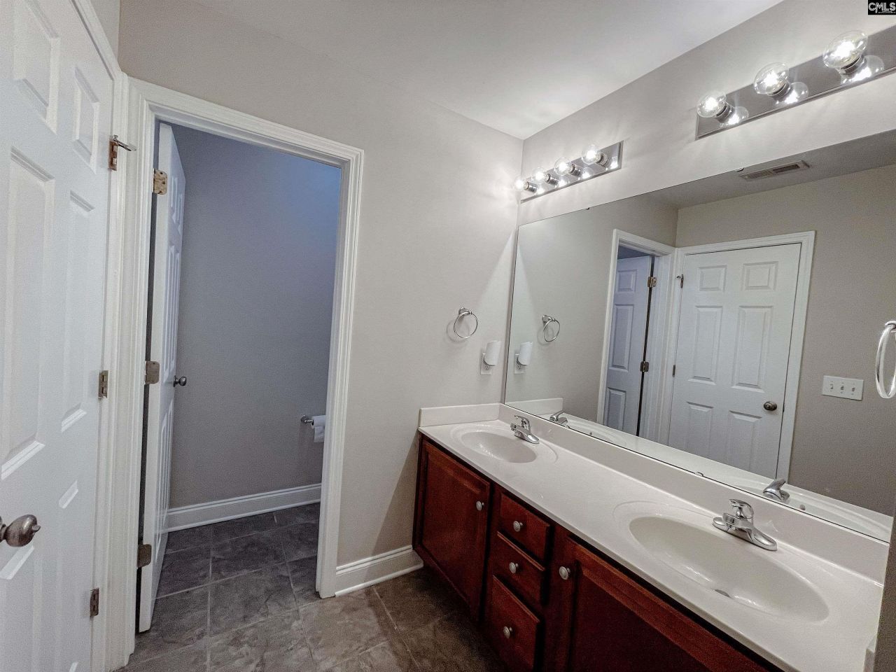 612 Lake Forest Road  Photo 19