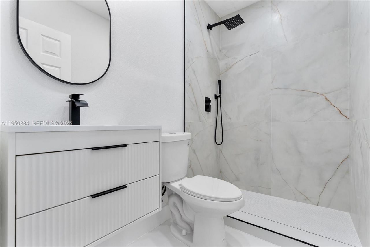 1950 NW 57th St, Miami, FL 33142 Photo