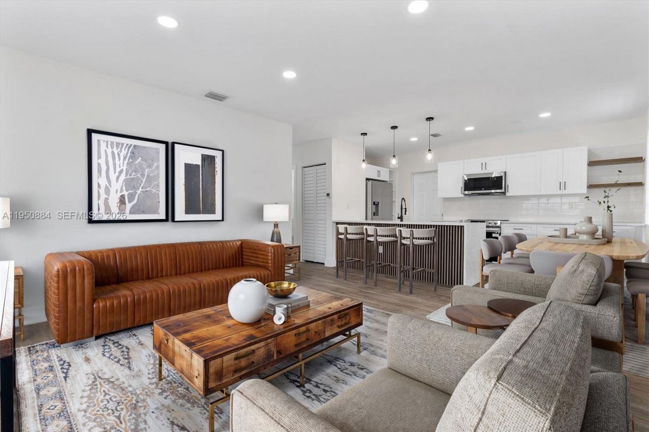 1950 NW 57th St, Miami, FL 33142 Photo