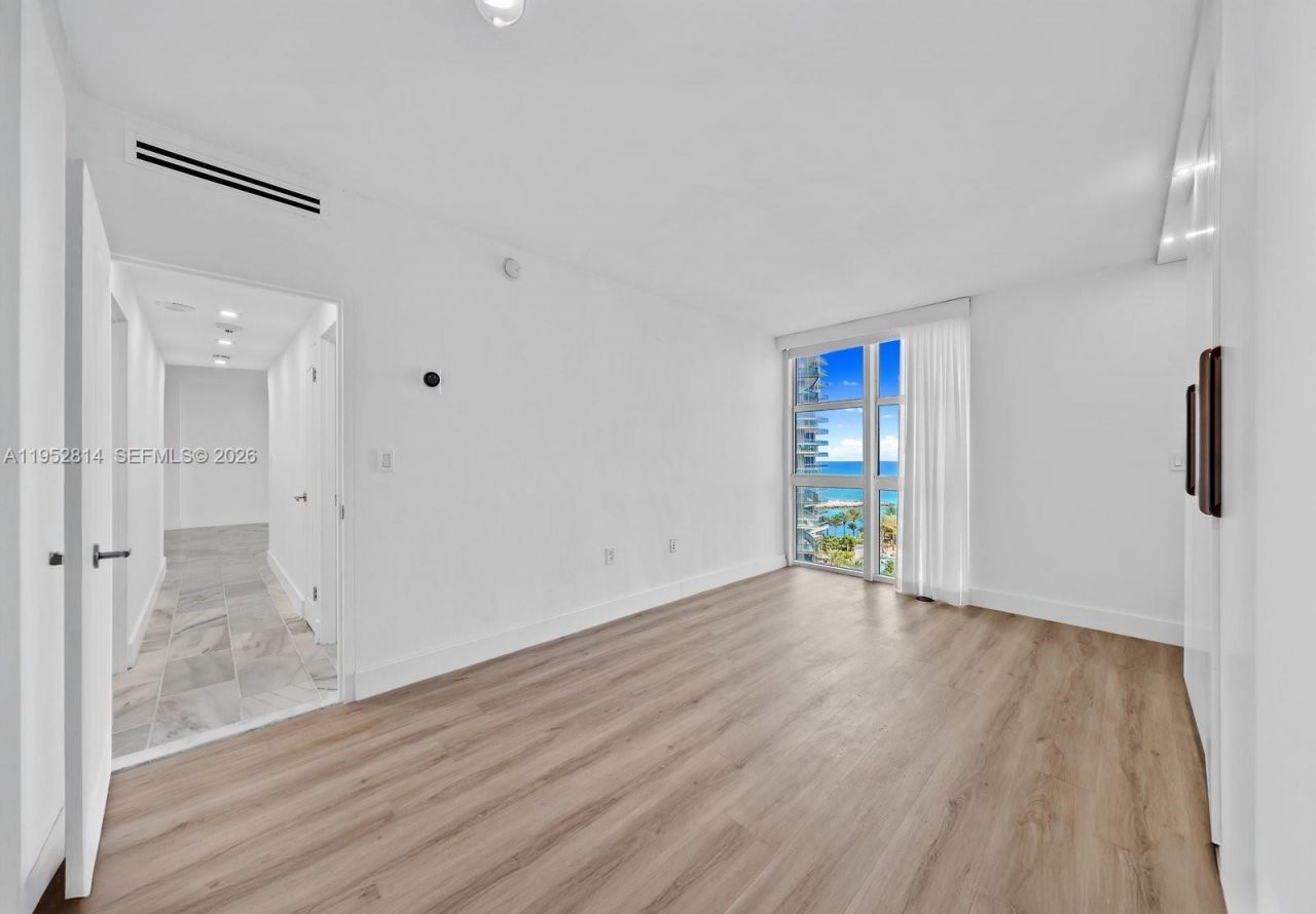 10275 Collins Ave , Unit 1035, Bal Harbour, FL 33154 Photo