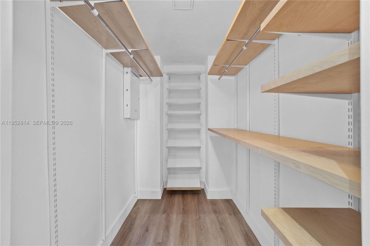 10275 Collins Ave , Unit 1035, Bal Harbour, FL 33154 Photo