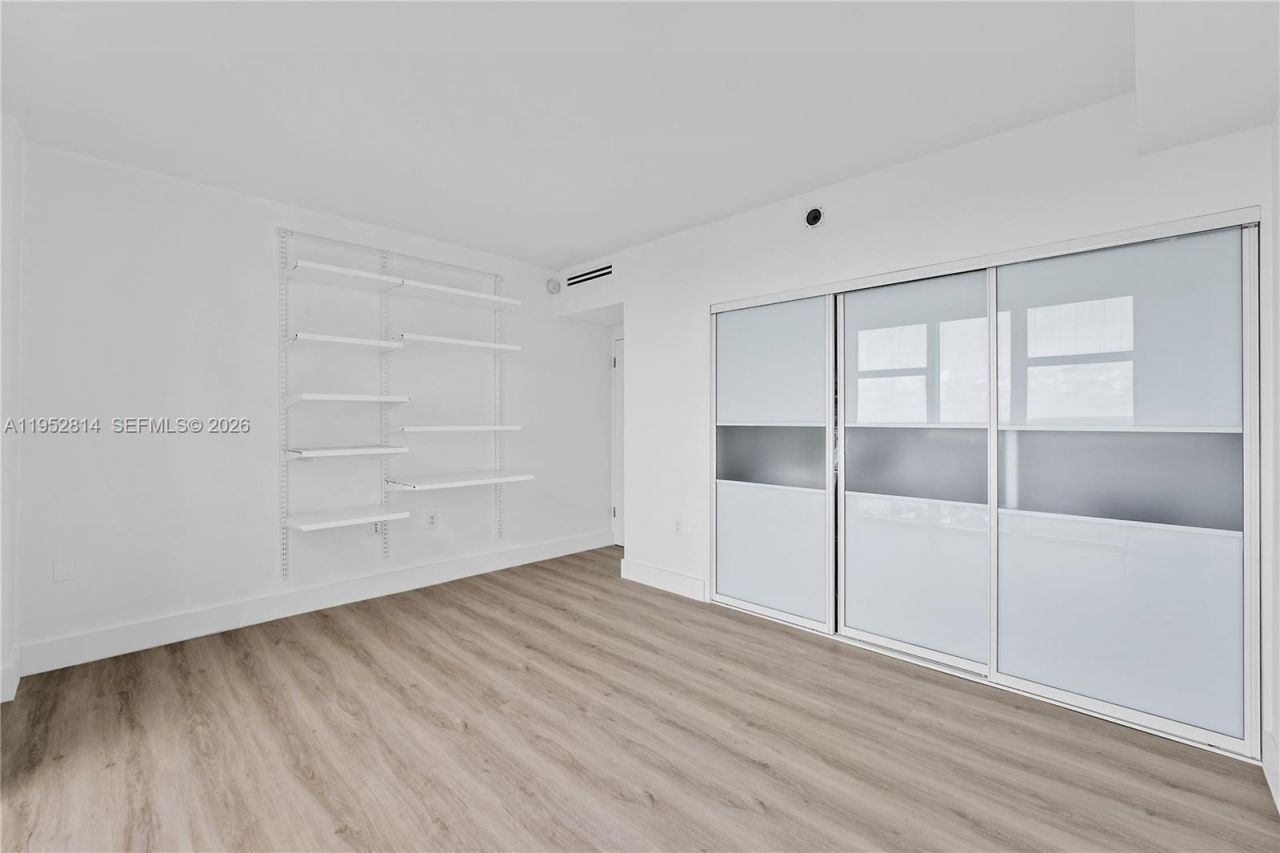 10275 Collins Ave , Unit 1035, Bal Harbour, FL 33154 Photo