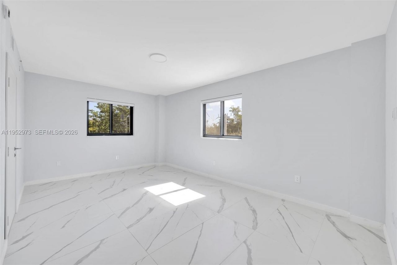 840 NE 130th Street , Unit 500, North Miami, FL 33161 Photo