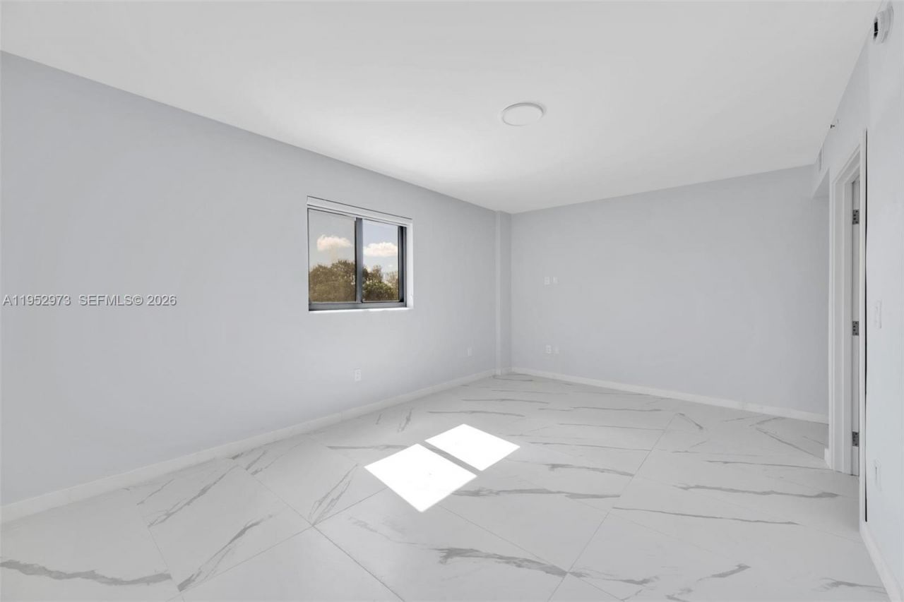 840 NE 130th Street , Unit 500, North Miami, FL 33161 Photo