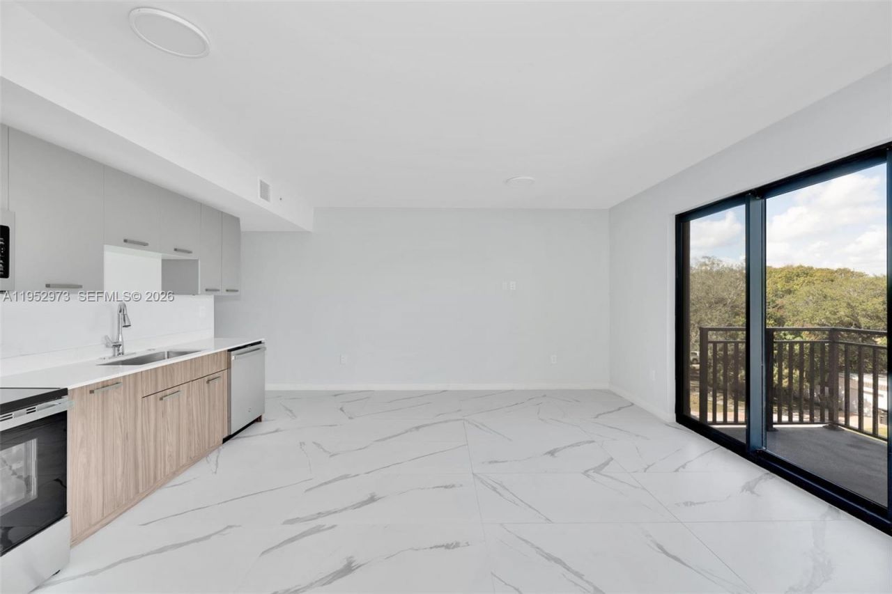 840 NE 130th Street , Unit 500, North Miami, FL 33161 Photo