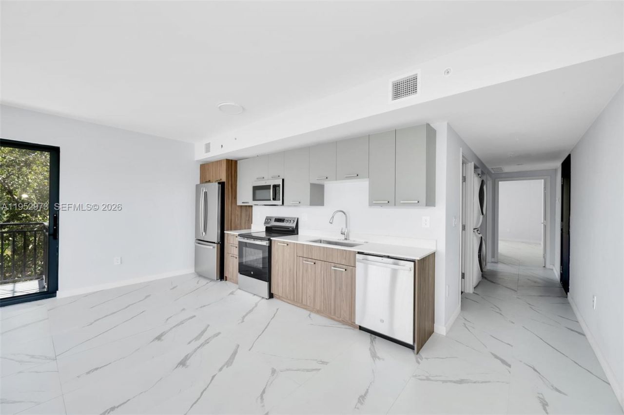 840 NE 130th Street , Unit 500, North Miami, FL 33161 Photo