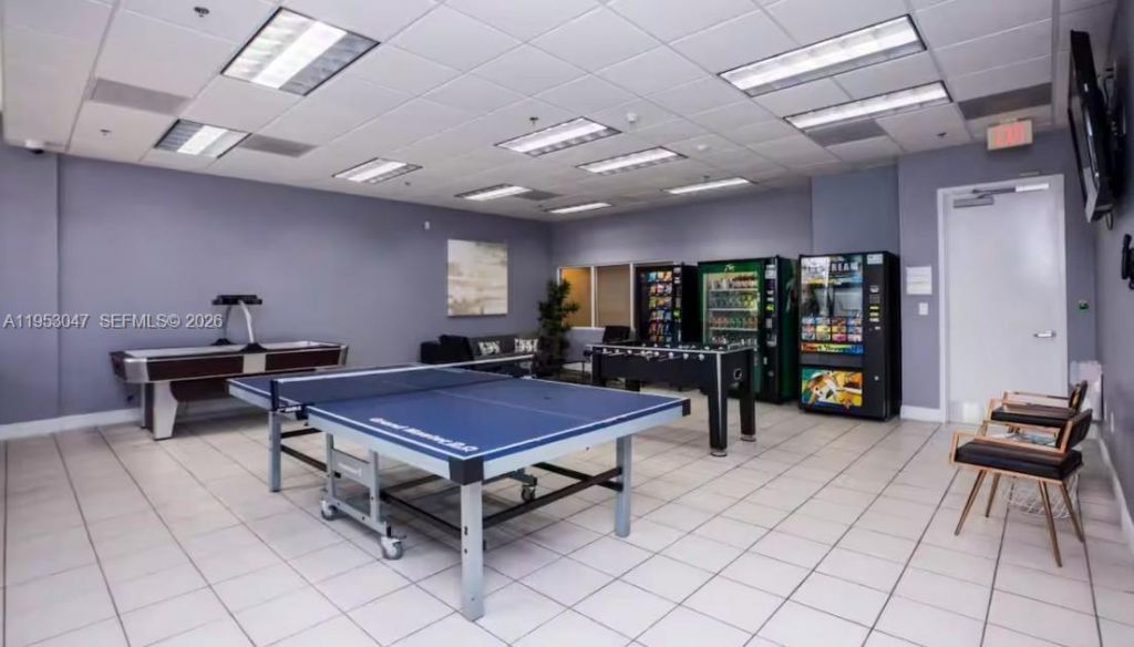 1200 Brickell Bay Dr, Unit 1901, Miami, FL 33131 Photo