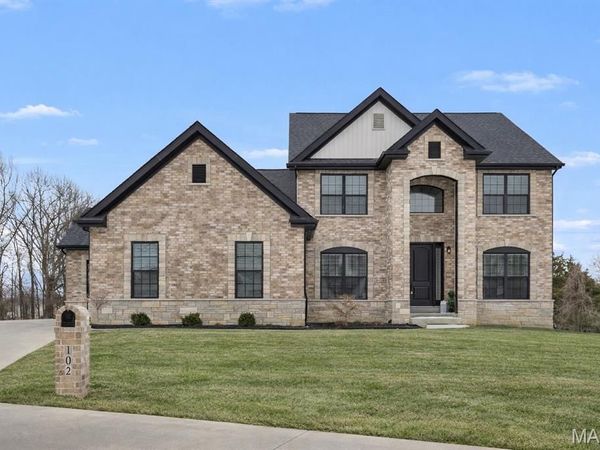 102 Enclave Terrace Court, Weldon Spring, MO 63304