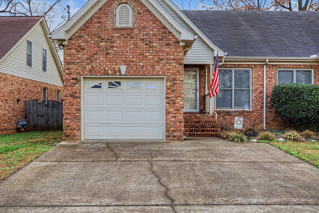 824 N Maple St, Murfreesboro, TN 37130 Main Photo