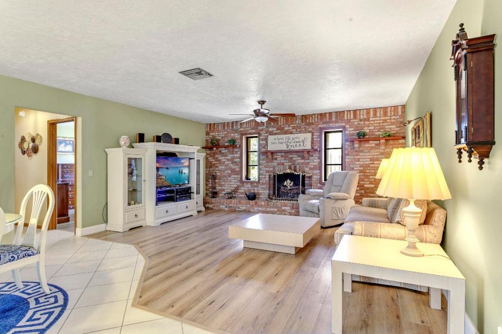 13650 6th Court N, Loxahatchee Groves, FL 33470 Photo