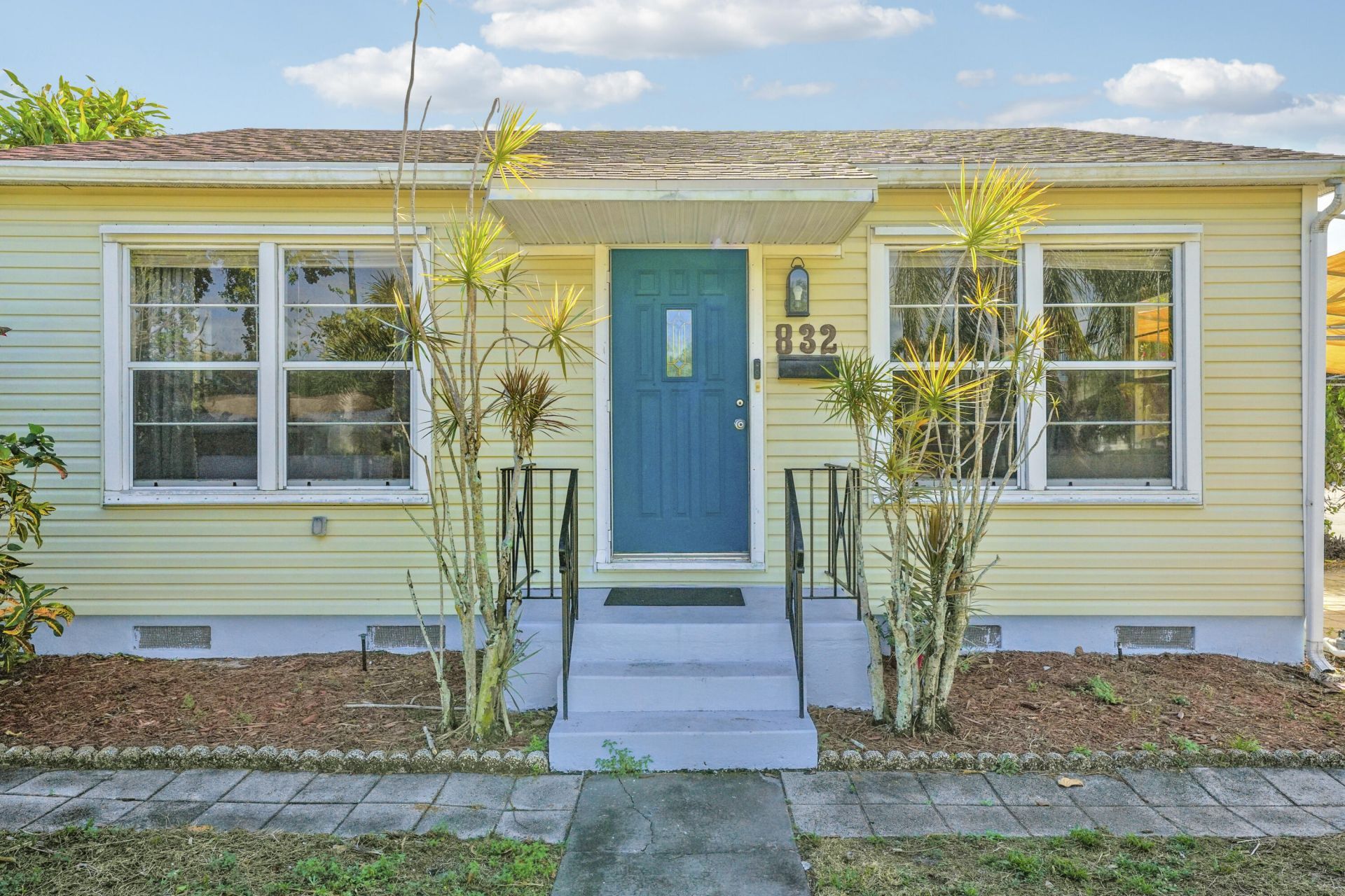 832 Lytle Street, West Palm Beach, FL 33405 Photo