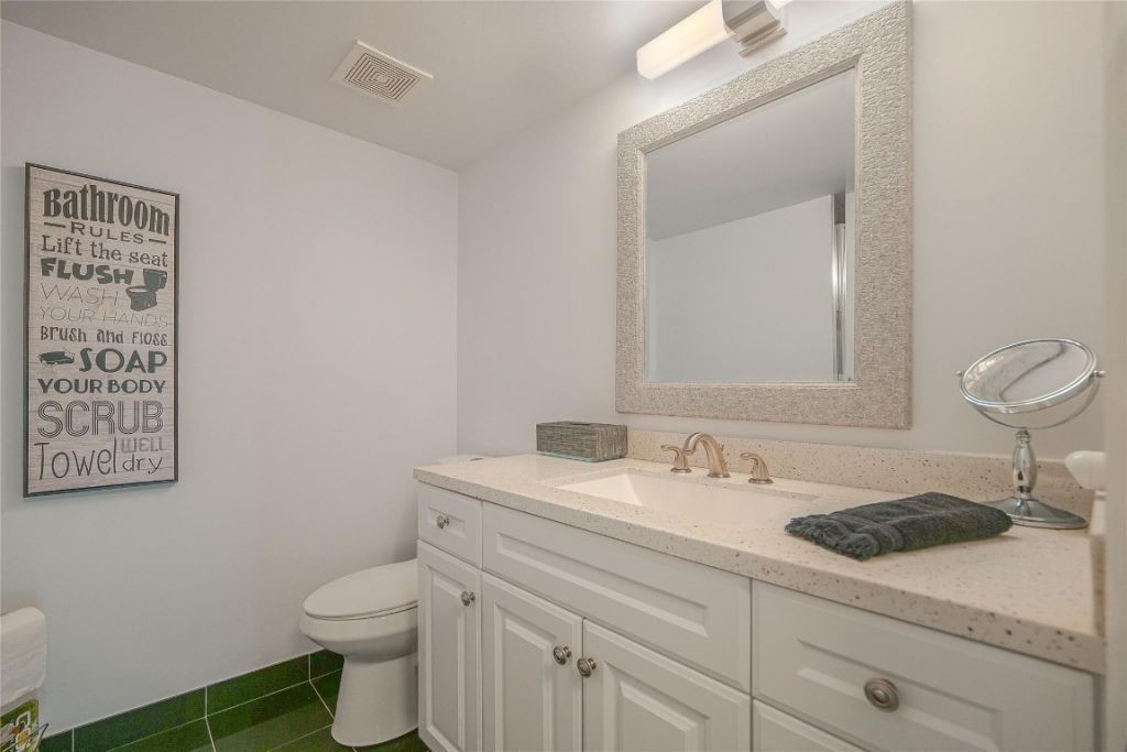 7100 Radice Court, Unit 708, Lauderhill, FL 33319 Photo