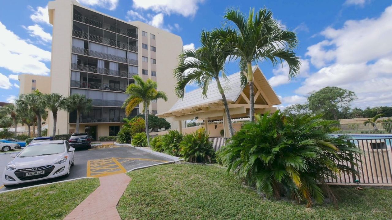 7100 Radice Court, Unit 708, Lauderhill, FL 33319 Photo