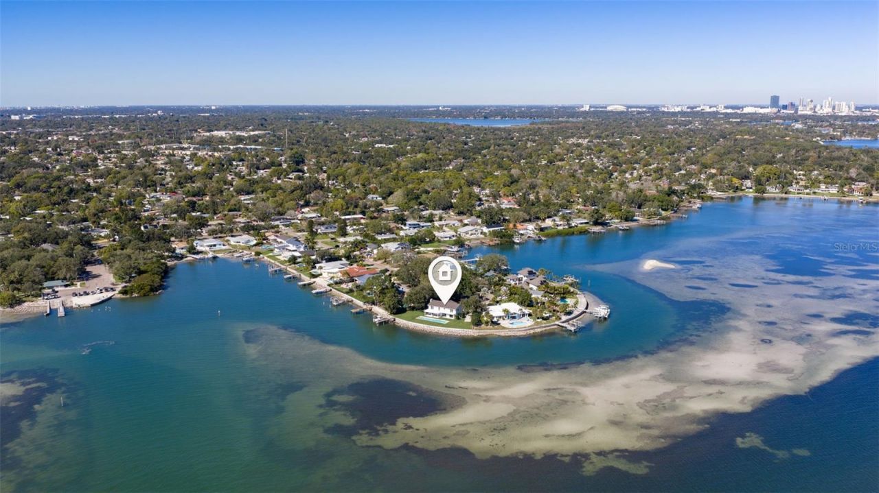 218 Colony Point Road S, Saint Petersburg, FL 33705 Photo