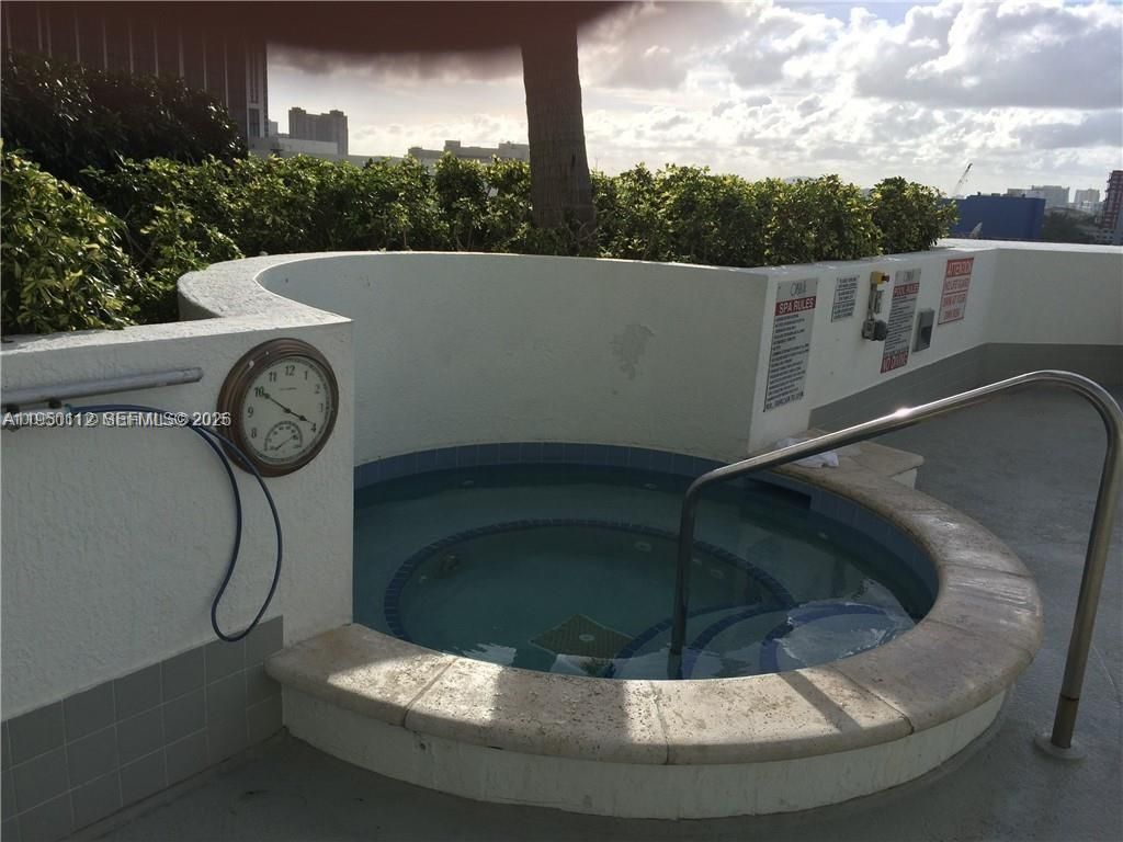 1750 N Bayshore Dr, Unit 4912, Miami, FL 33132 Photo