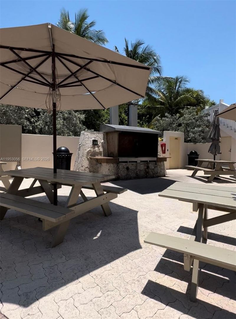 1111 Crandon Blvd, Unit A706, Key Biscayne, FL 33149 Photo