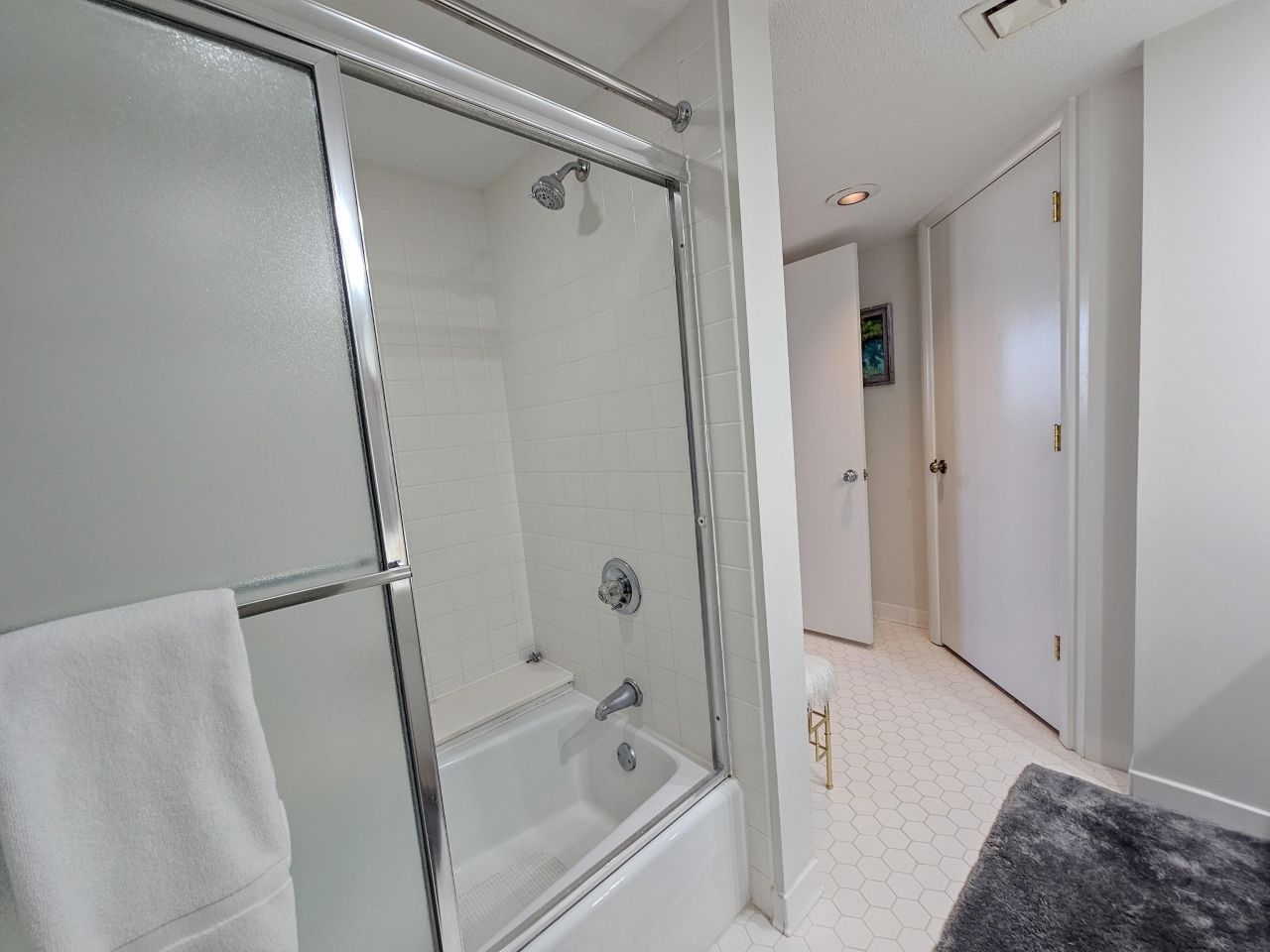 9650 Shore Dr. Photo 27