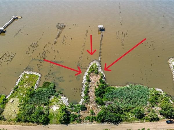 103 LAKEVIEW Drive, Slidell, LA 70458