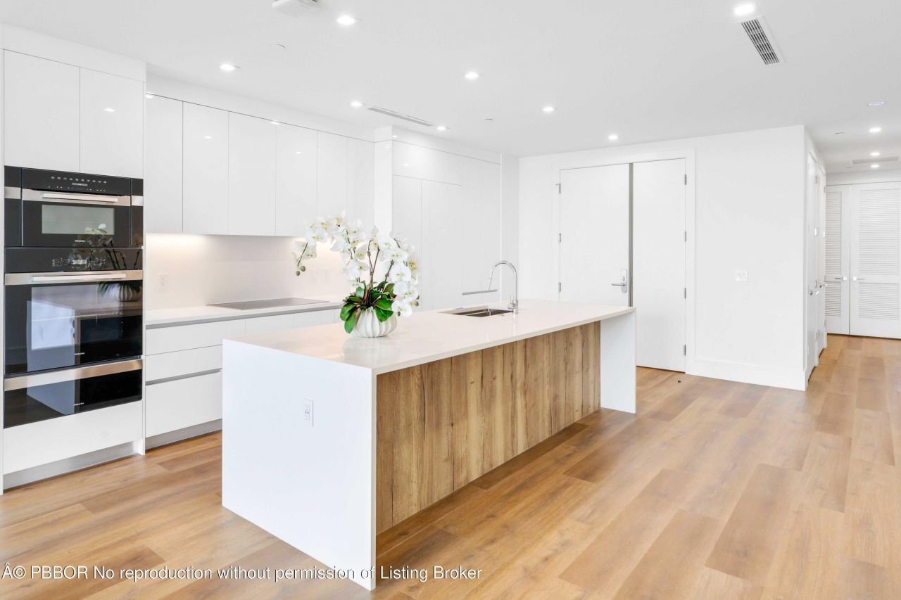 220 Lake Shore Drive, Unit 1908, Lake Park, FL 33403 Photo