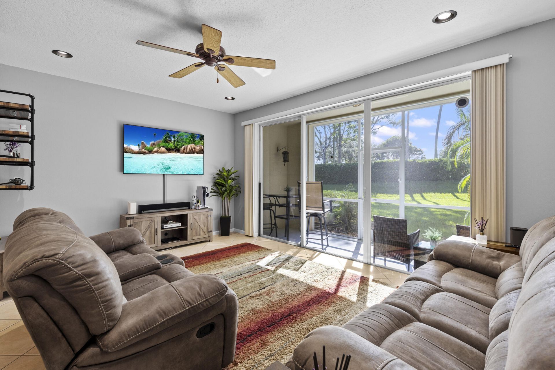 8068 Briantea Drive, Boynton Beach, FL 33472 Photo