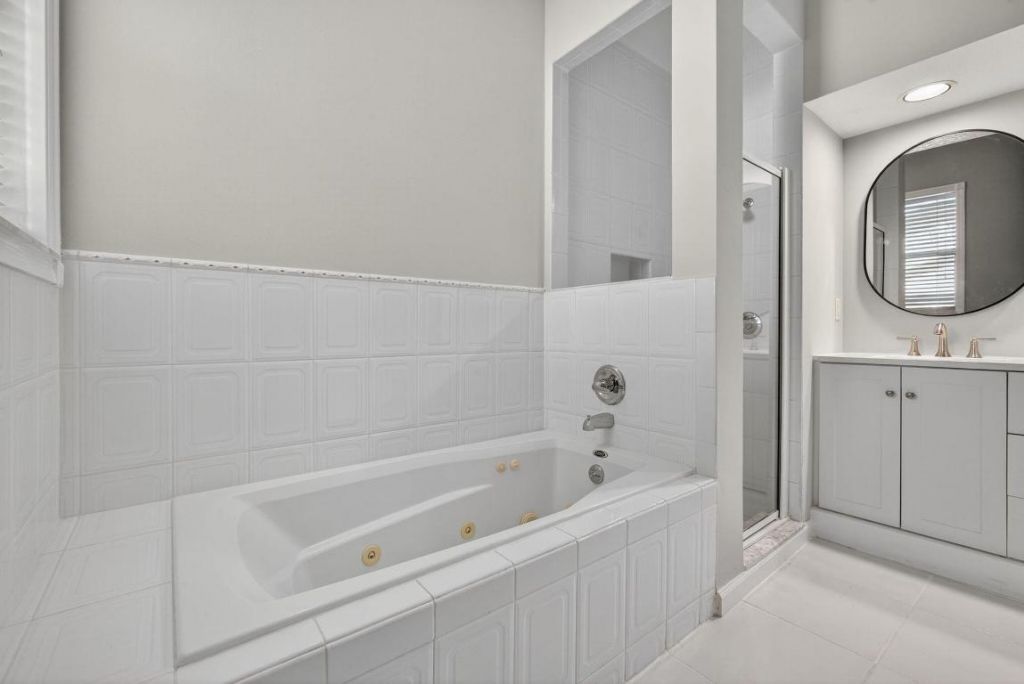 1052 W Shore Drive, West Palm Beach, FL 33406 Photo