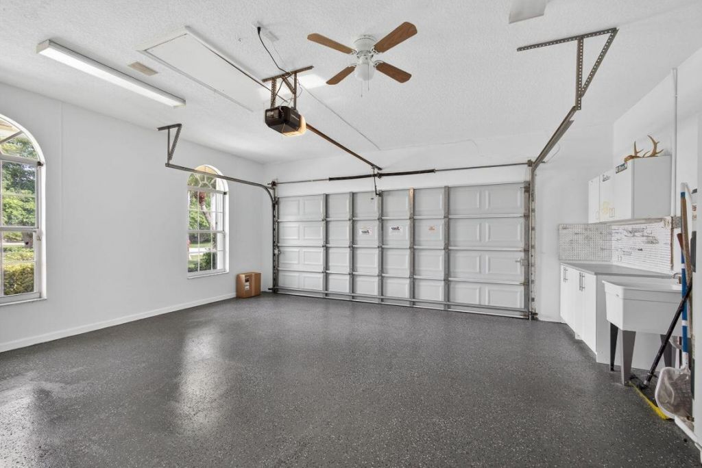 1052 W Shore Drive, West Palm Beach, FL 33406 Photo