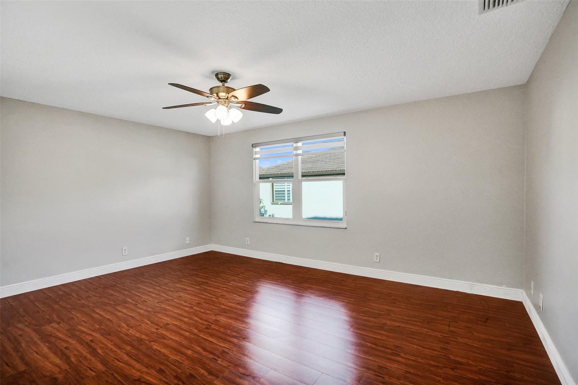 869 NW 127th Ave, Coral Springs, FL 33071 Photo