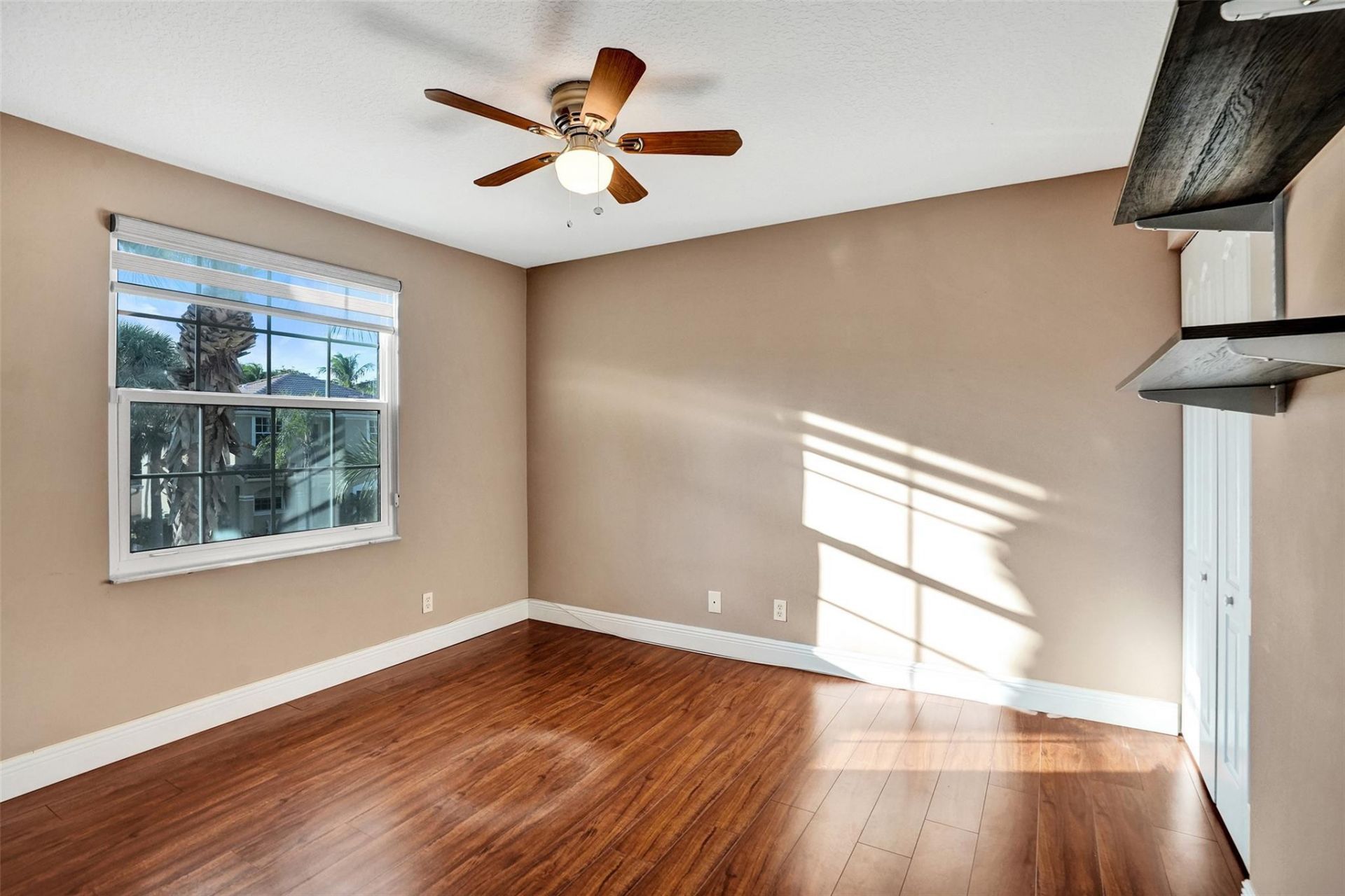 869 NW 127th Ave, Coral Springs, FL 33071 Photo