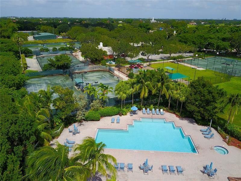 869 NW 127th Ave, Coral Springs, FL 33071 Photo