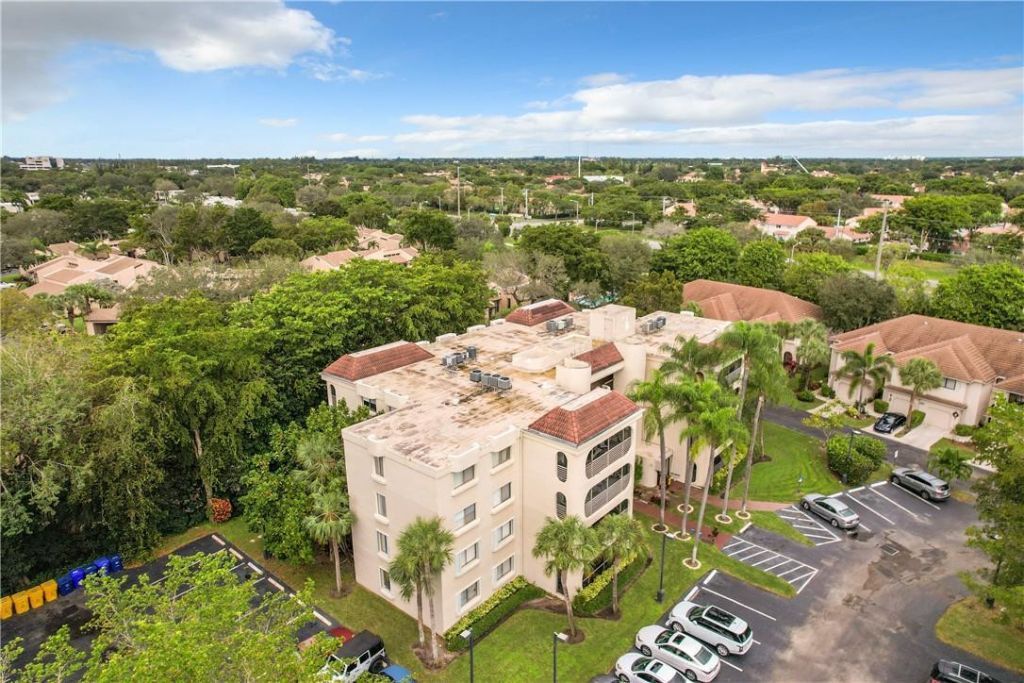 6342 Longboat Lane, Unit 404, Boca Raton, FL 33433 Photo