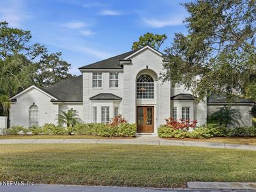 7956 HOLLYRIDGE Road, Jacksonville, FL 32256