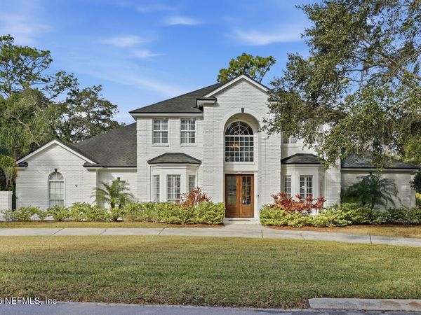 7956 HOLLYRIDGE Road, Jacksonville, FL 32256