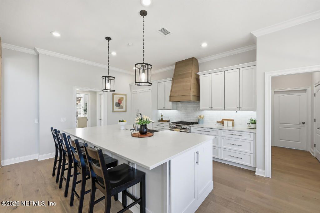 7956 Hollyridge Road, Jacksonville, FL 32256 Photo