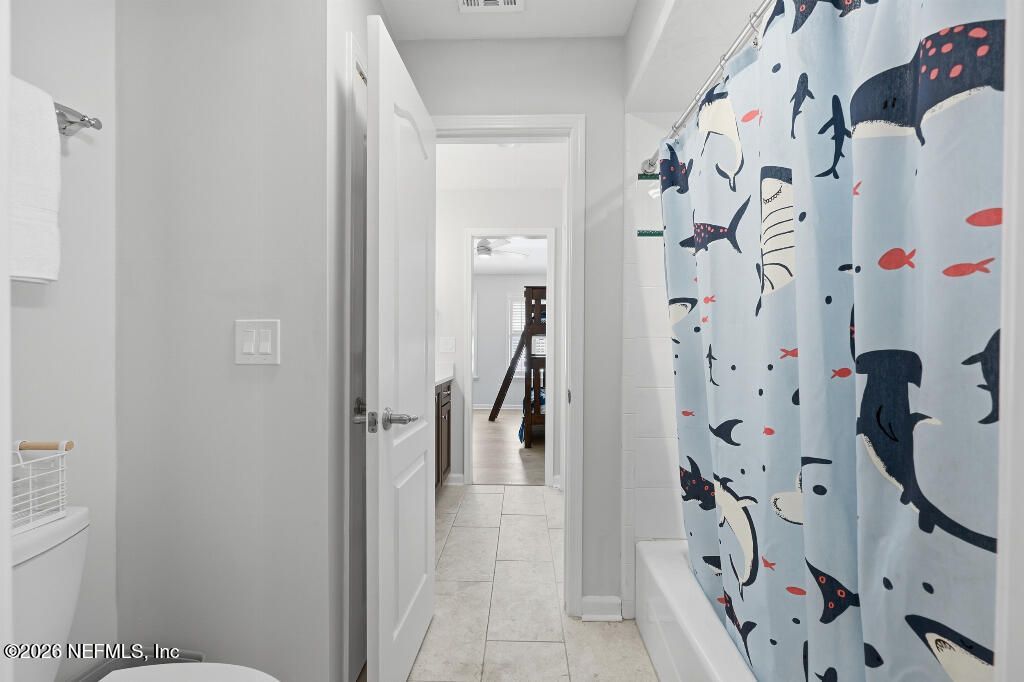 7956 Hollyridge Road, Jacksonville, FL 32256 Photo