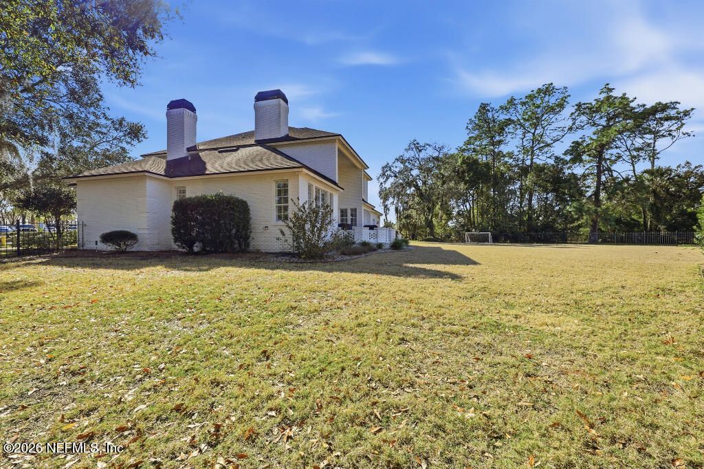 7956 Hollyridge Road, Jacksonville, FL 32256 Photo