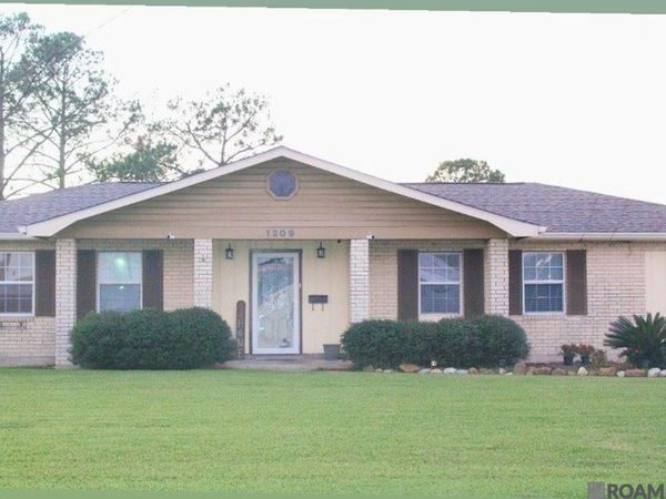 1209 Barrow St, Franklin, LA 70538