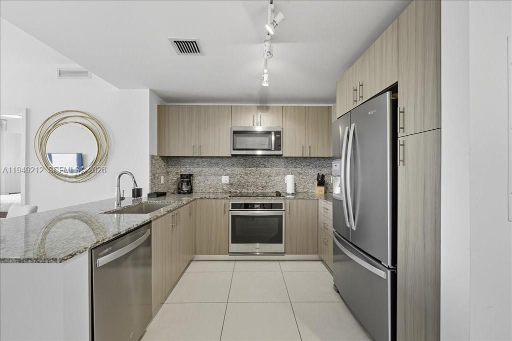 5350 NW 84th Ave , Unit 505, Doral, FL 33166 Photo