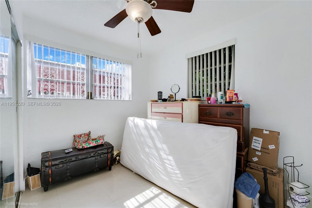 860 SE 7th Ave , Hialeah, FL 33010 Photo