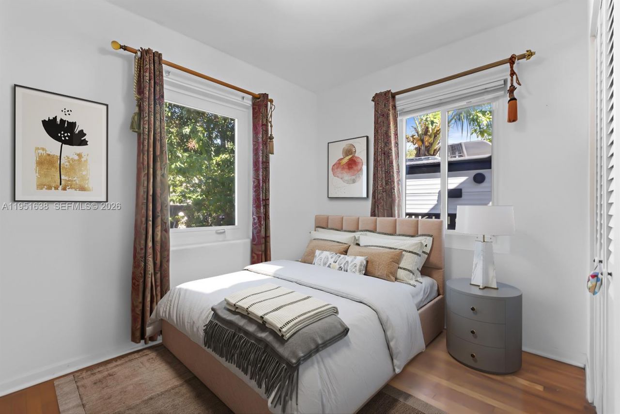 4331 SW 7th St, Miami, FL 33134 Photo