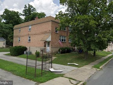 524 S CEDAR LANE, UPPER DARBY, PA 19082