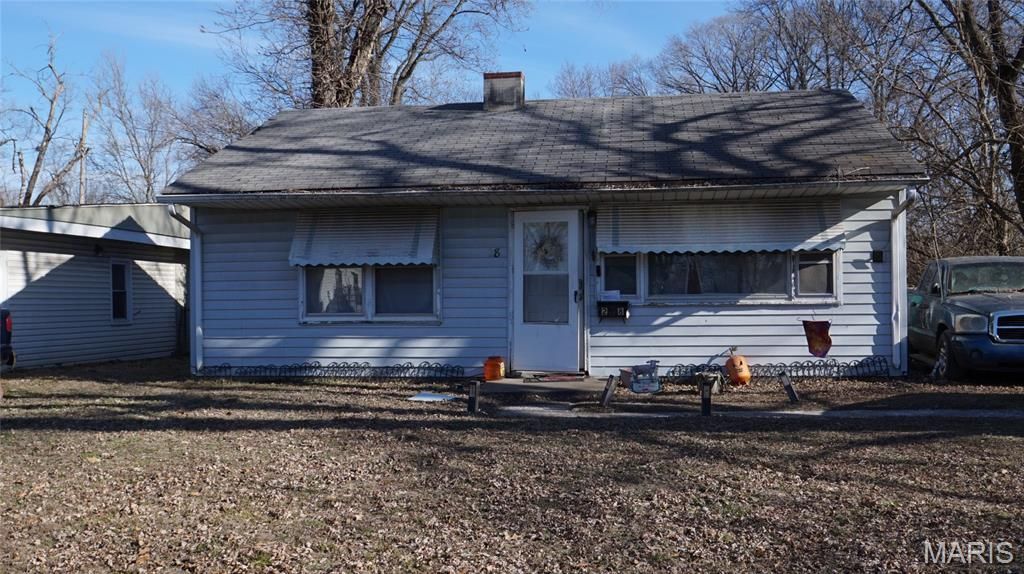 28 Louise Lane, Cahokia, IL 62206 Main Photo