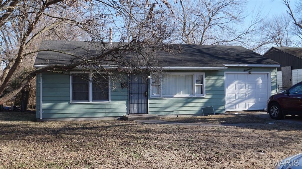 16 Helen Court, Cahokia, IL 62206 Main Photo