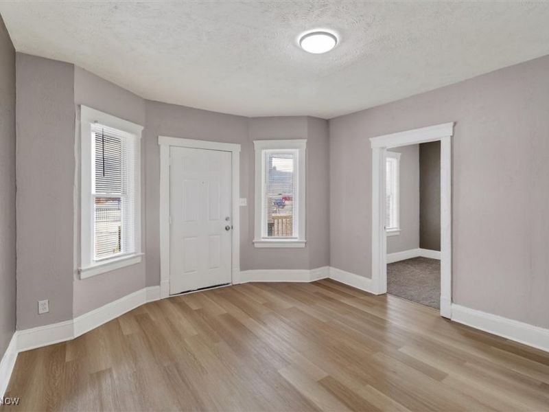 1115 Ansel Road, Cleveland, OH 44108 Photo 13